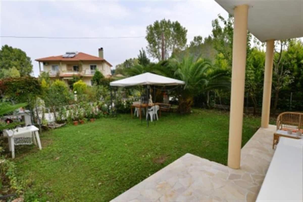 Villa Alekos ลีเมนาส ภายนอก รูปภาพ