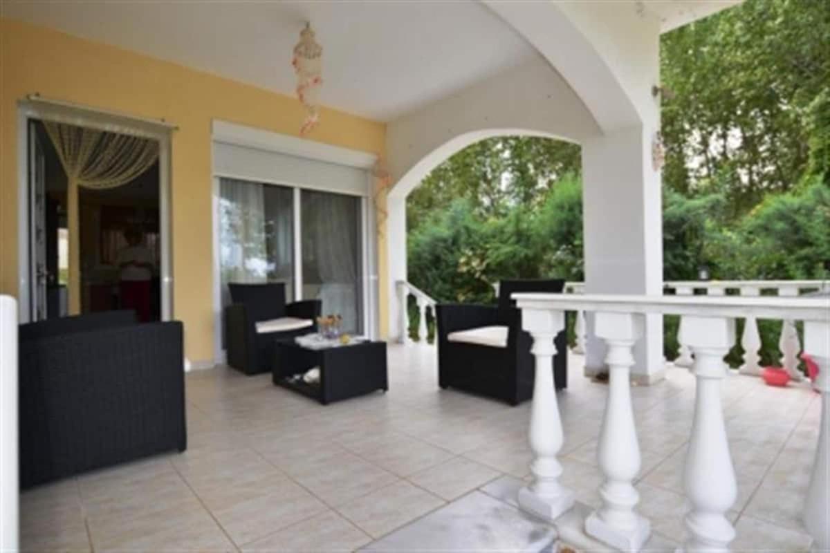 Villa Alekos ลีเมนาส ภายนอก รูปภาพ